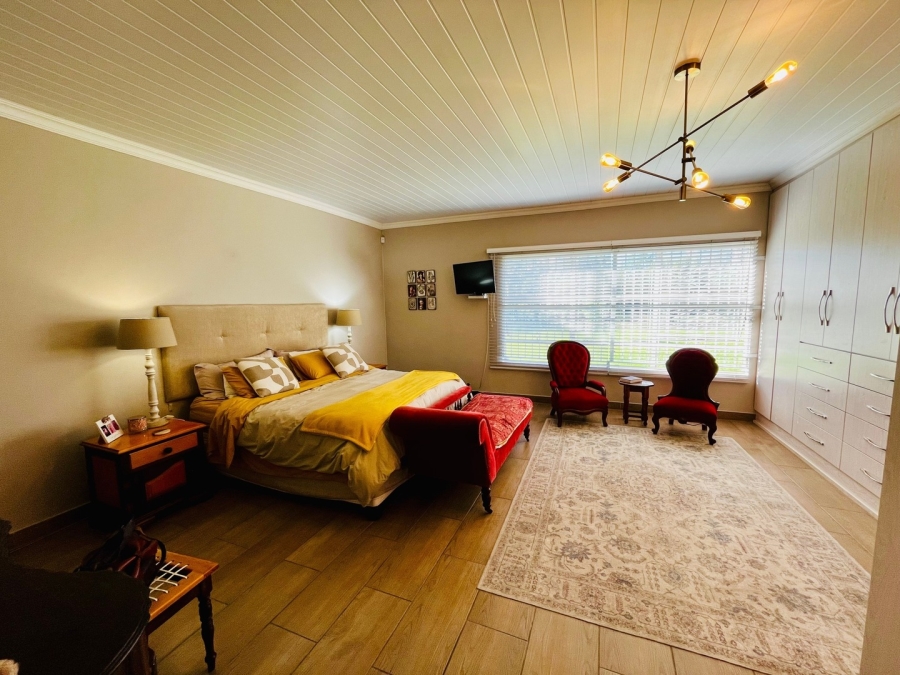 4 Bedroom Property for Sale in Roodewal Free State